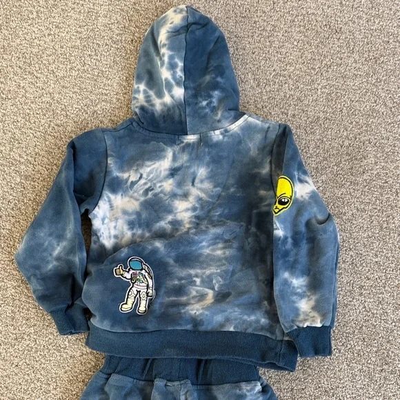 Lola + the Boys Blue Tie-Dye Space Hoodie and Joggers Set - Picture 3 of 5